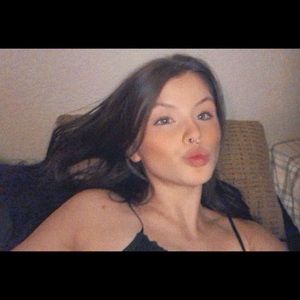 Meet your Posher, Kayna